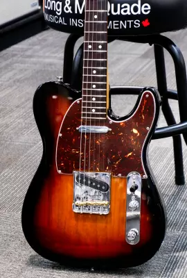 Store Special Product - Fender - American Professional II Telecaster, Rosewood Fingerboard - 3-Colour Sunburs